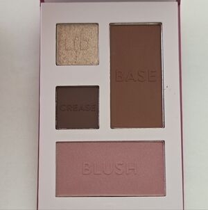 Laura Geller Glam on the Go Face + Eye Palette - Weekend Warrior
